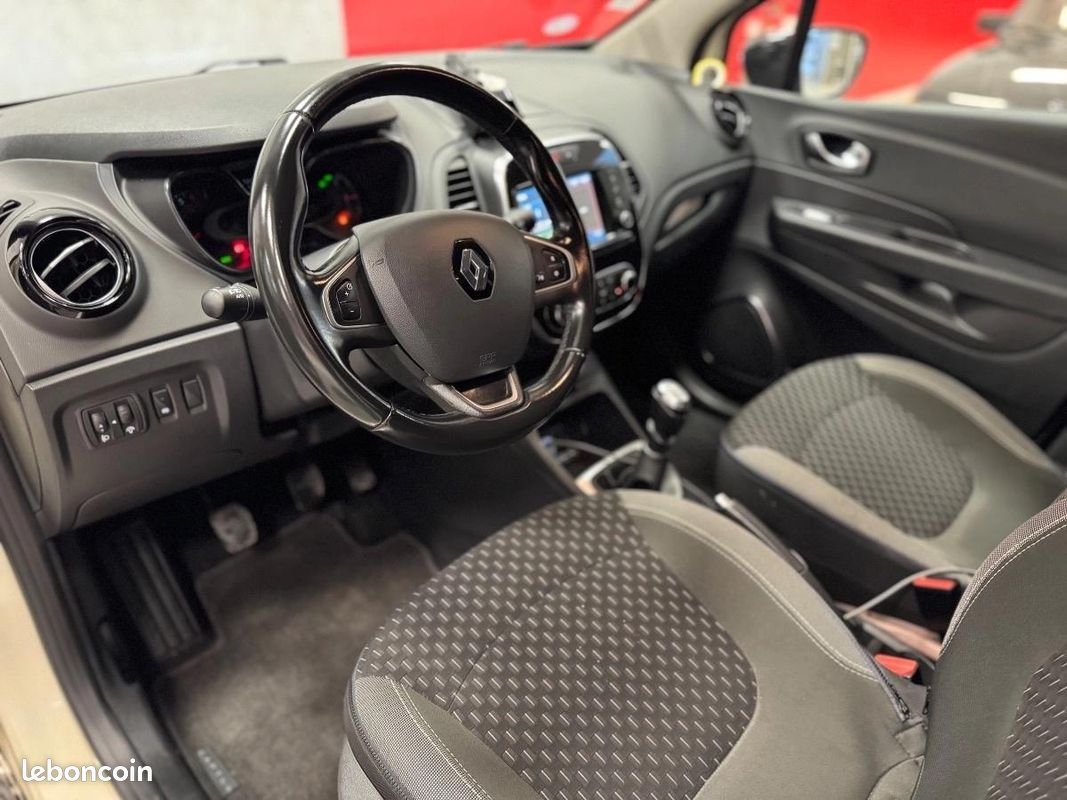 Renault Captur 1.3 TCE 130 INTENS (image 18)