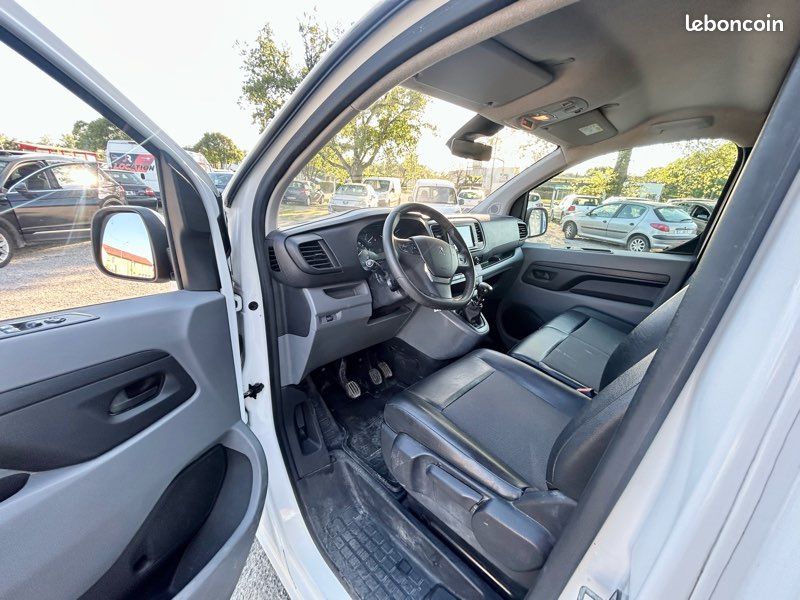Peugeot EXPERT FG LONG (L3h1 ) 2.0 BLUEHDI 150 CH S&S ASPHALT, (Fourgon), BLANC (image 4)