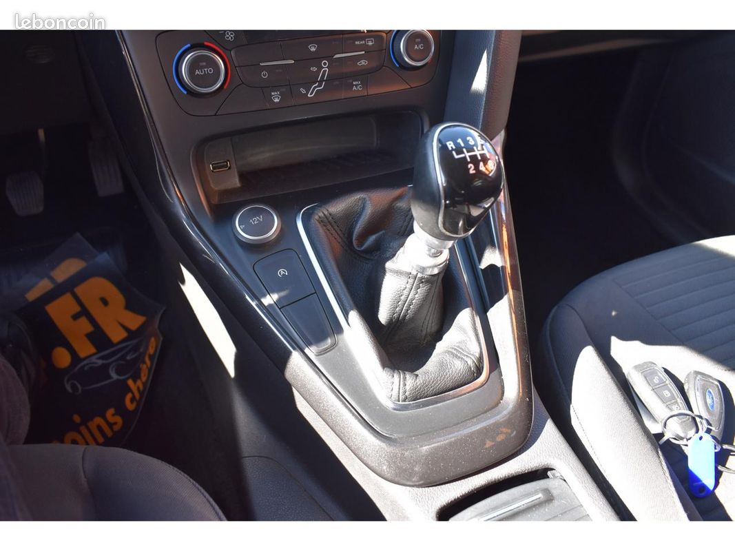 FORD FOCUS SW 1.5 TDCi - 120 S&S Titanium (image 12)