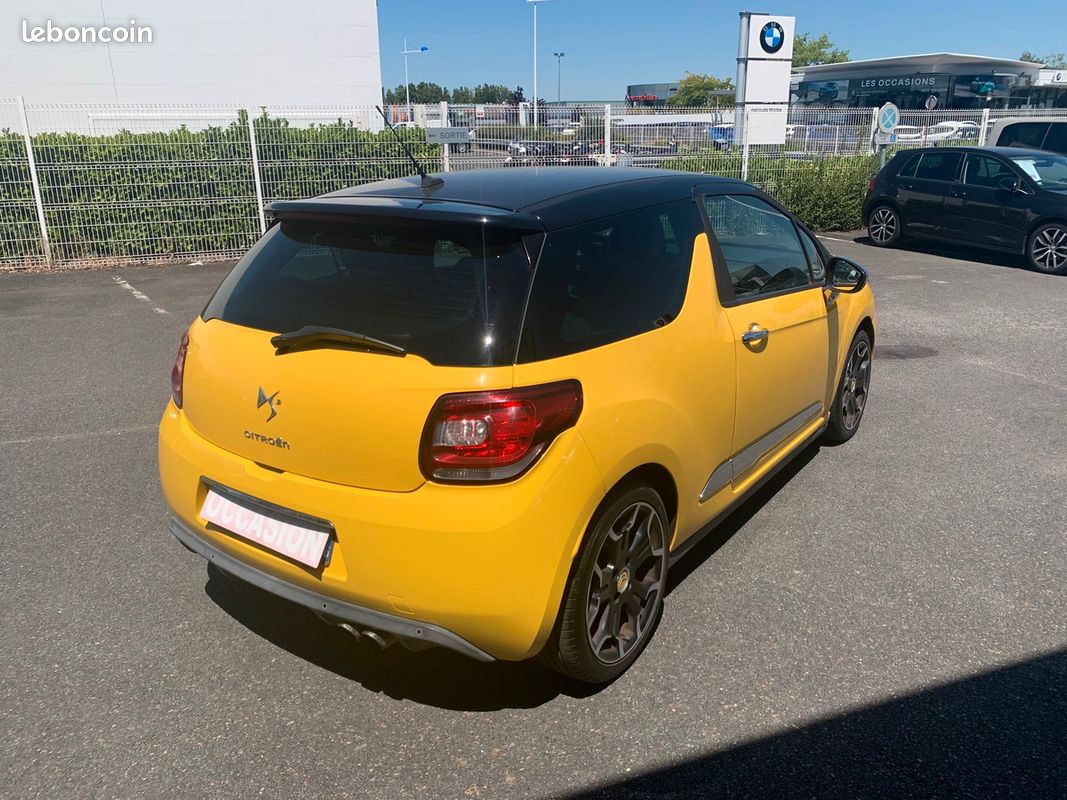 DS DS 3 110 ch | Sport chic | Régulateur vitesse | Climatisation | Bluetooth | Vitres électriques (image 5)