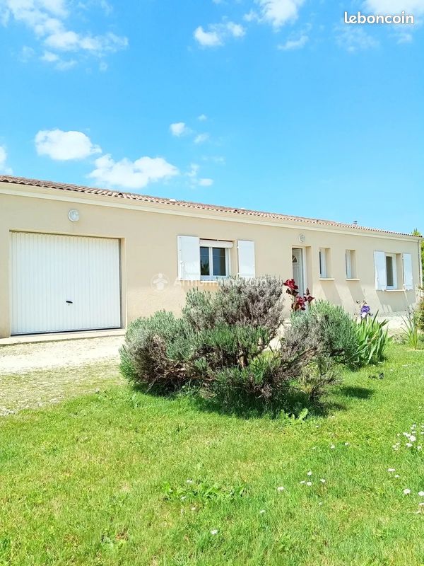 Maison 4 pièces 91 m² · à Les Touches-de-Périgny · 91 m² · 700 €