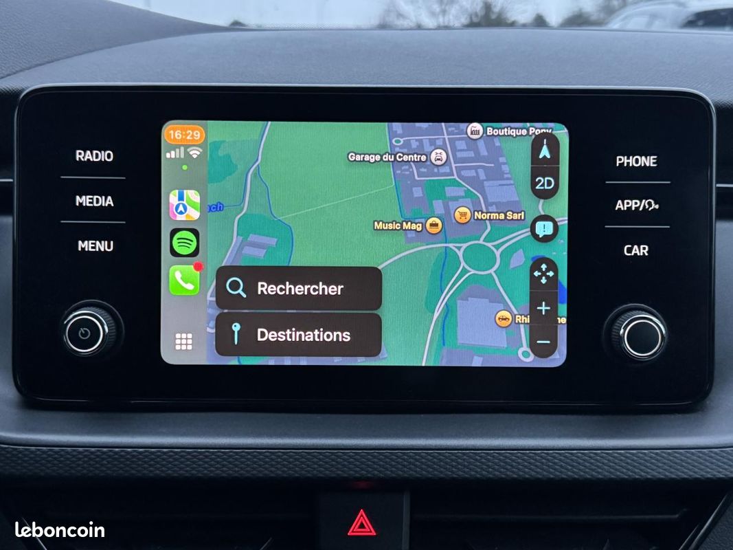 SKODA KAMIQ 1.0 TSI Evo 110ch Ambition 1erMain Keyless Carplay Hayon Electrique Siege chauffant (image 17)