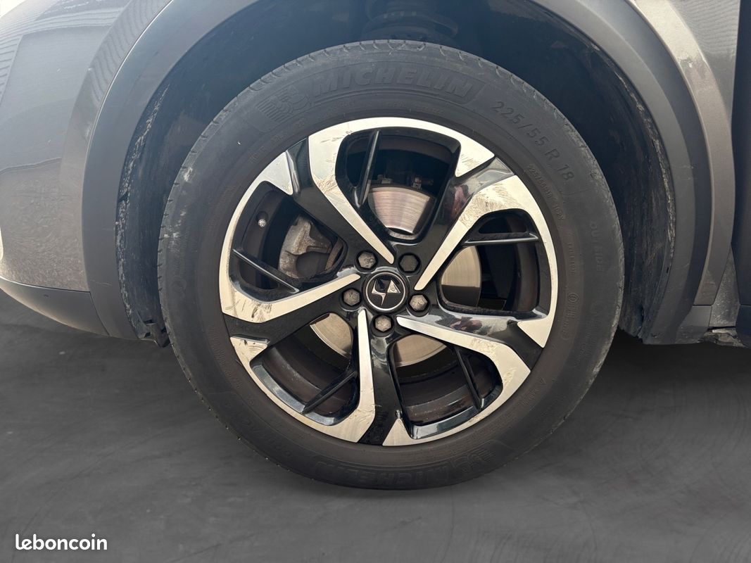 DS DS7 CROSSBACK BUSINESS 130Ch EAT 8 / RADARS AR / GPS / CLIM / CHARGEUR INDUCTION / Garantie 12 mois (image 24)