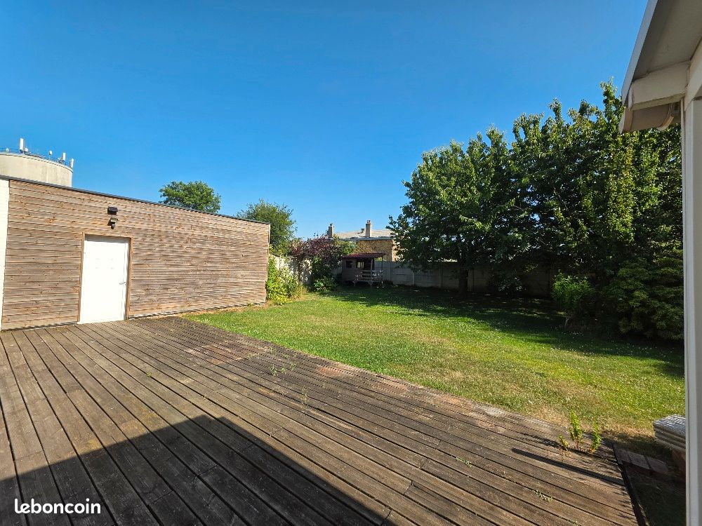 Propriété 9 pièces 204 m² (image 3)
