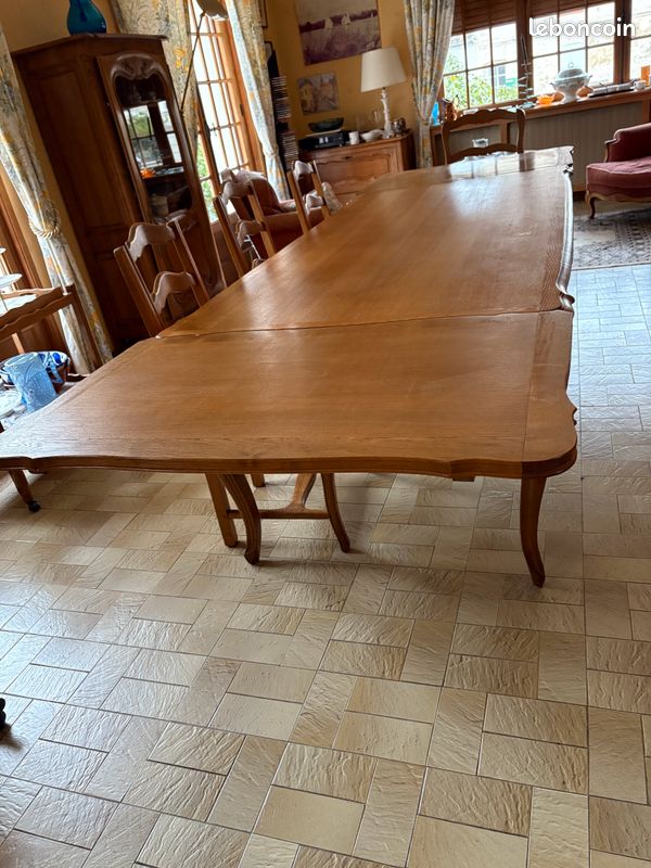 Élégante table salle à manger 6-12 pers (image 1)