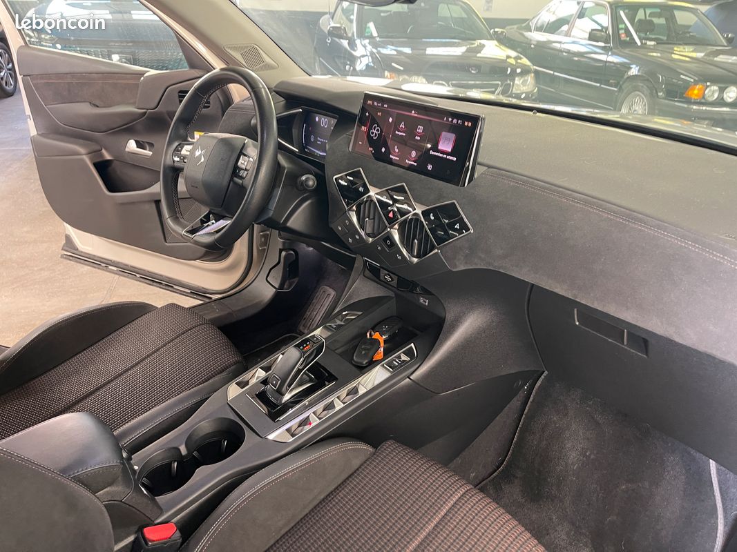 Ds3 crossback 130 ch eat8 performance line (image 7)