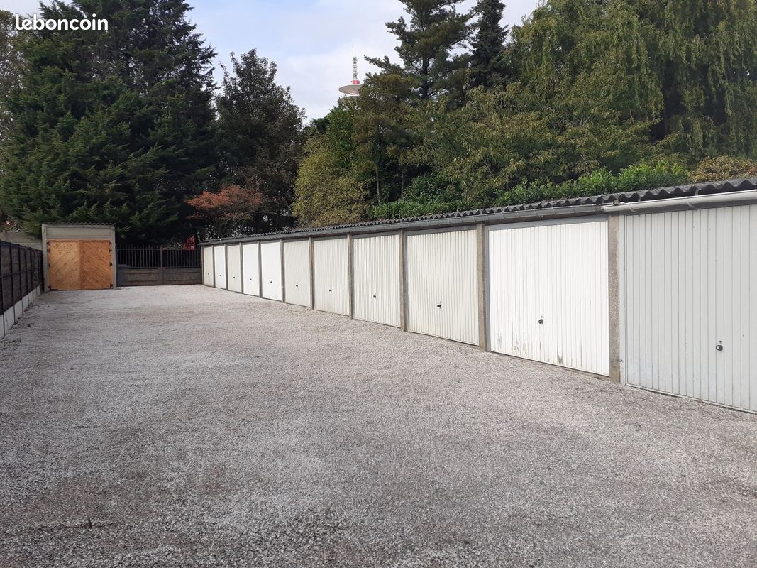Parking 112 m² · à Villeneuve-d'Ascq · 112 m² · 120 500 €