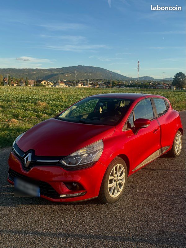 Renault Clio 4 - 1.5 dCi 90 EDC ( Boîte Automatique ) (image 1)