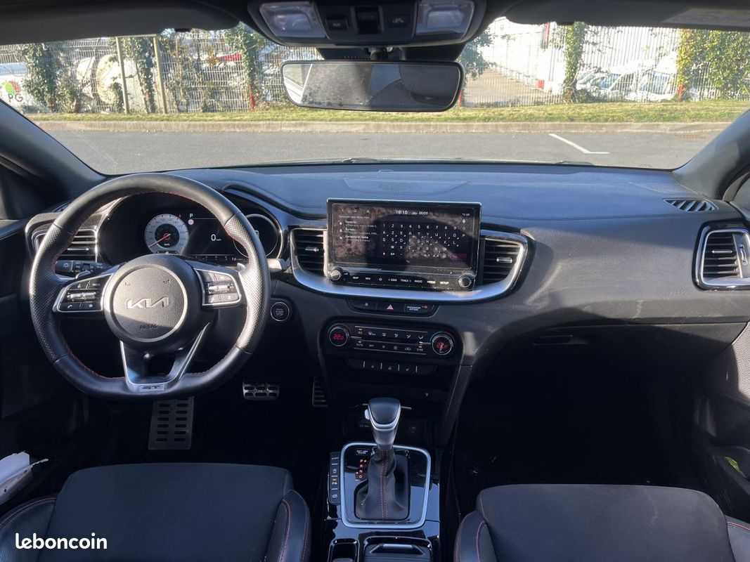 Kia pro cee d 1.6 t-gdi 205 gt dct bva (image 8)
