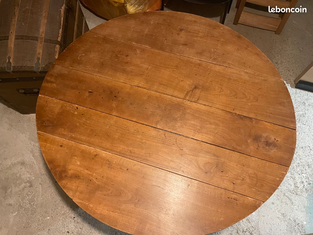 Table en bois (image 3)