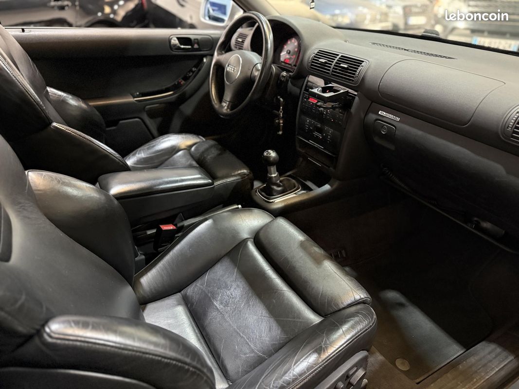 AUDI S3 Quattro 1.8 Turbo 210ch - Révisée & Embrayage & Distribution faite (image 22)