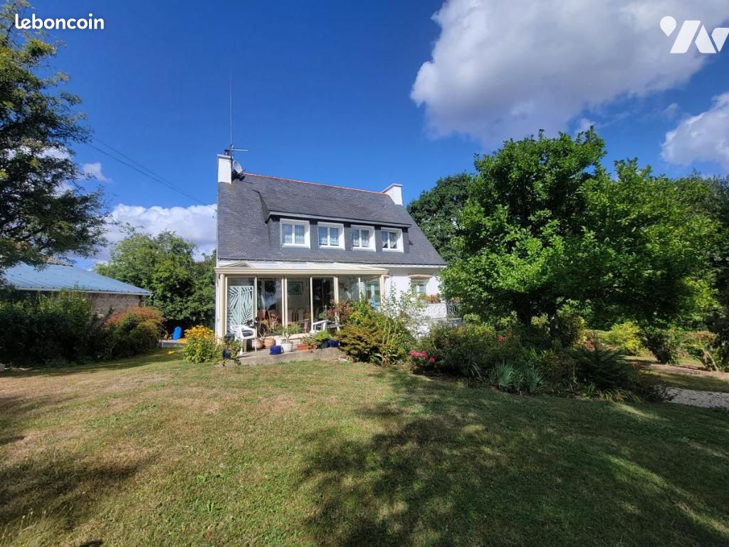 Maison 7 pièces 131 m² · à Gourin · 131 m² · 262 940 €