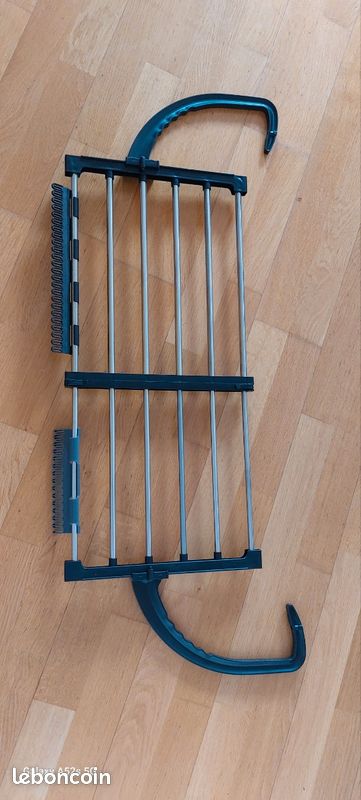 Séchoir étendage à linge extensible sur porte ou balcon (image 1)