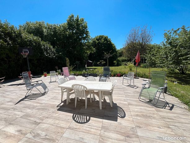 Maison 6 pièces 198 m²