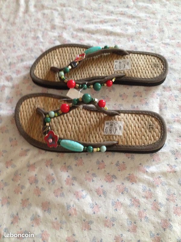 Tongs marrons perles P31 - anges78 - 8 euros (image 1)