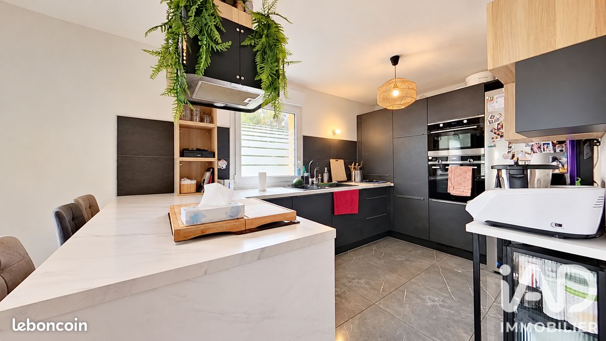 Appartement 4 pièces 73 m² · à Chambéry · 73 m² · 330 000 €