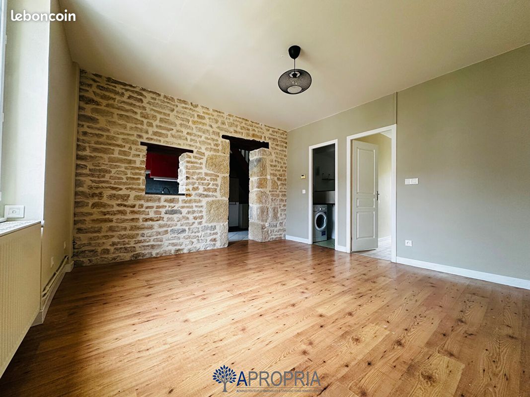 Appartement 2 pièces 51 m² · à Dijon · 51 m² · 820 €