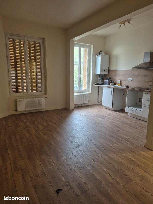 Appartement 3 pièces 70 m² · à Soissons · 70 m² · 700 €/mois