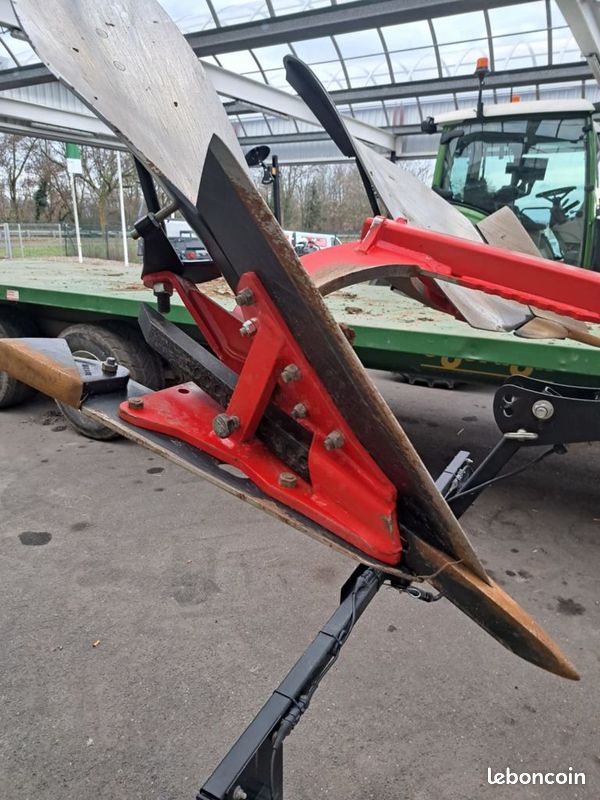 Gregoire Besson VOYAGEUR S60 (image 4)