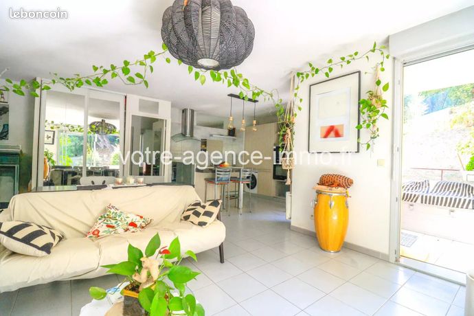 Appartement 4 pièces 97 m² — 4