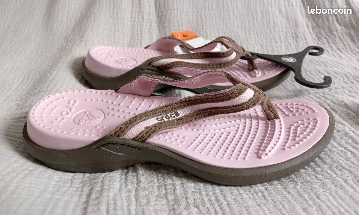 Tongs Crocs roses marrons P 33 - anges78 - 24 euros (image 2)