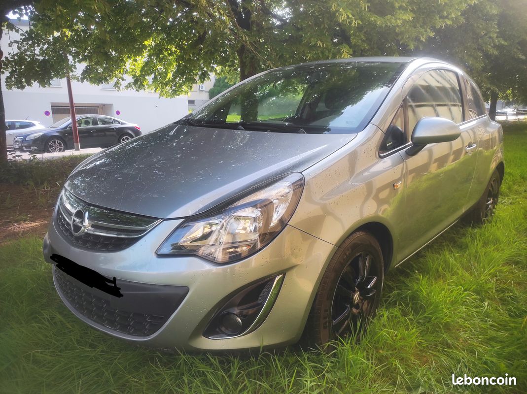 Corsa phase 2 1300 cdti 2014 gps regulateur clim 135000 km (image 1)