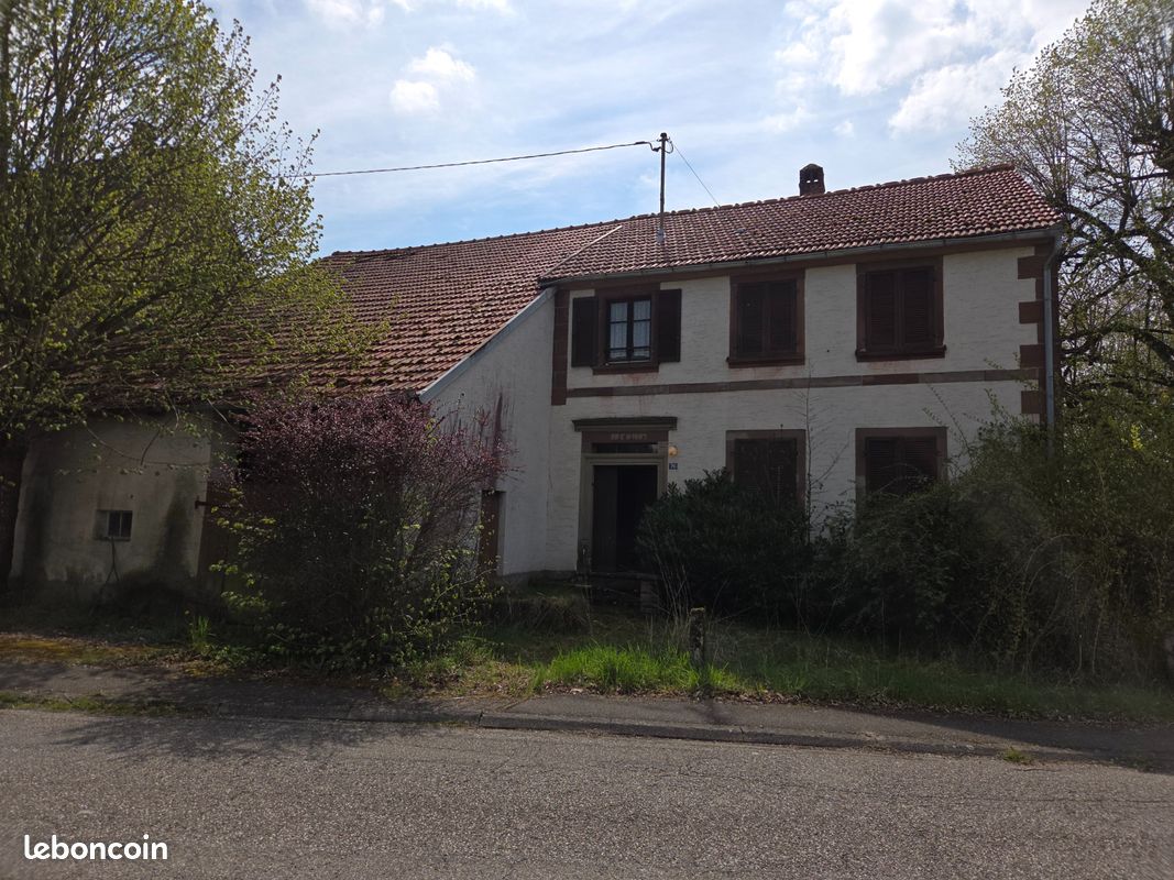 Maison 4 pièces 110 m² · à Struth · 110 m² · 102 000 €