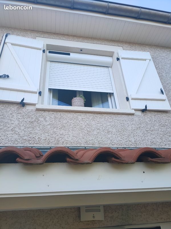 Volets roulants solaire (image 3)