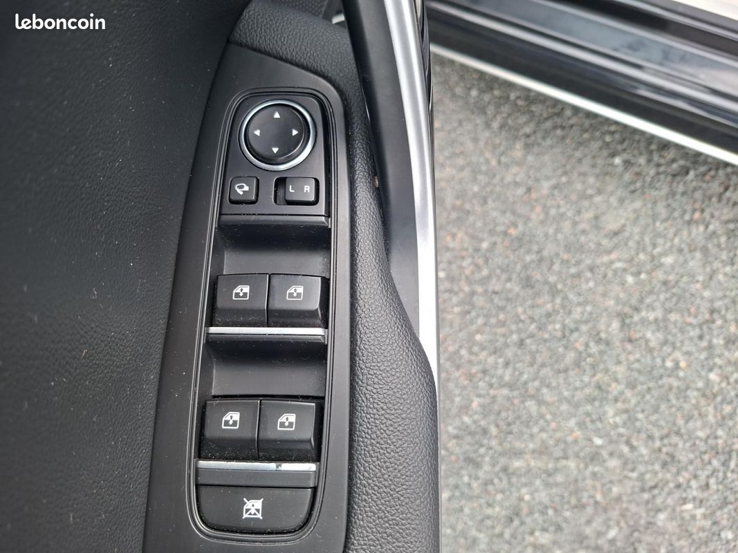 KIA CEED 1.6 CRDi 136 ch MHEV DCT7 GT Line Premium (image 31)