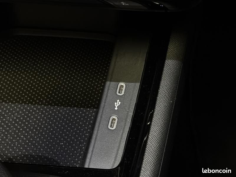 Skoda Kamiq 1.5 TSI Evo 2 150ch ACT Monte Carlo DSG7 (image 27)