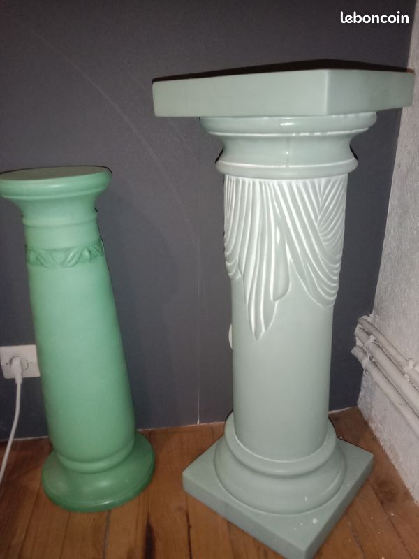 Table d'appoint (image 1)