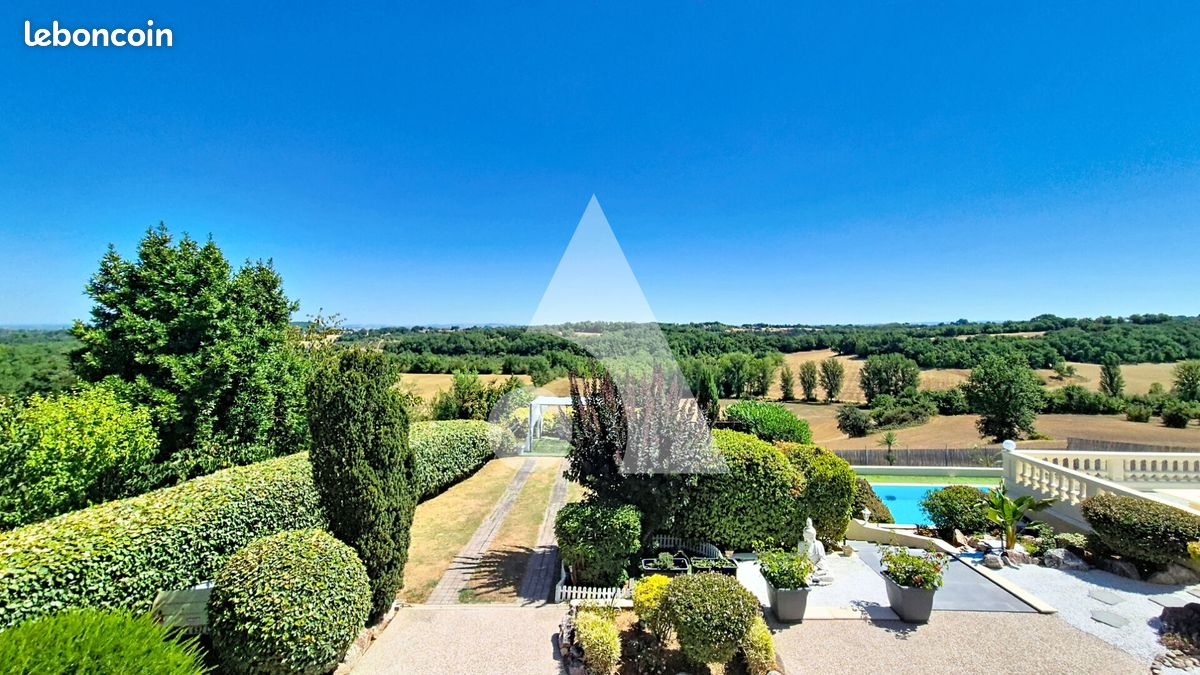 Maison 7 pièces 200 m² · à Poulan-Pouzols · 200 m² · 475 000 €