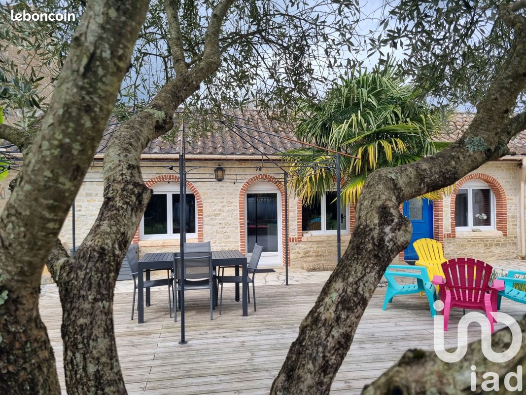 Maison 7 pièces 135 m² - La Chapelle 16140 (image principale 16)