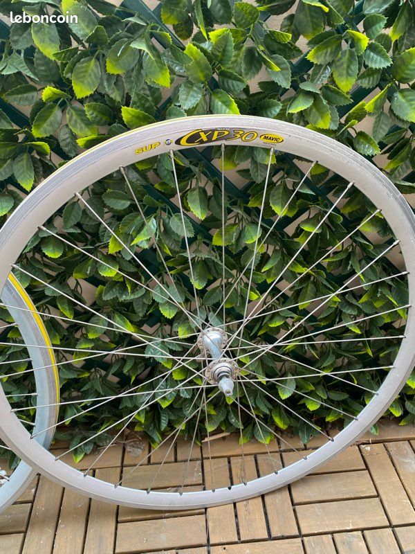 MAVIC CROSSLAND ROUE de Vélo Roue Avec Enjoliveur 559x17 EUR 115,97