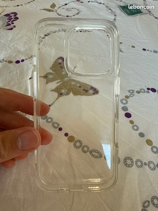 Coque iPhone 16 pro (image 2)