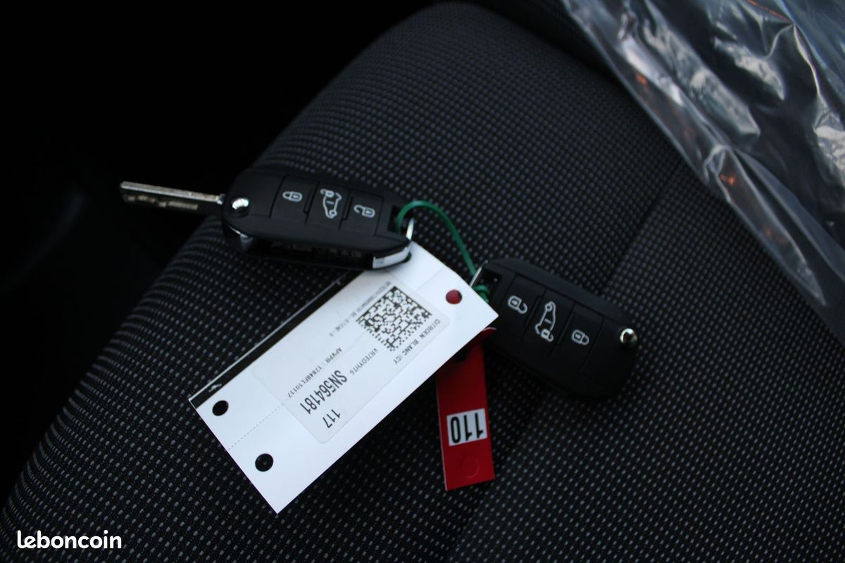 Citroen BERLINGO 5 AFFAIRE BLUE HDI 100 CV "3 PLACES" GPS GRIP USB FULL LED CAMÉRA TVA=17920 E HT (image 13)