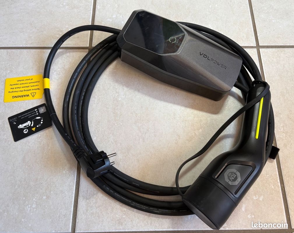 Chargeur 18v / 2,6ah pour Scie electrique Parkside - Livraison rapide