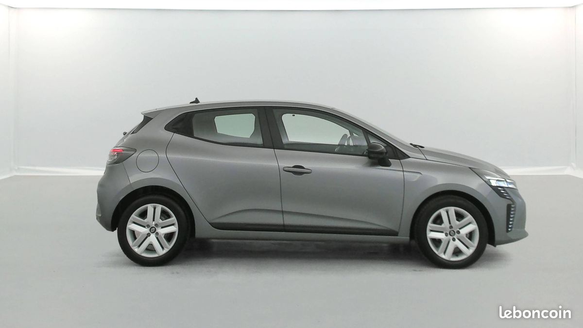 RENAULT Clio Blue dCi 100 ch GSR2 Evolution (image 6)