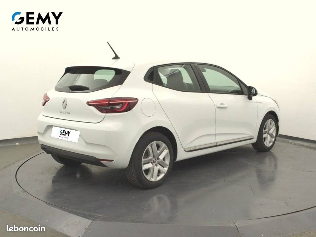 RENAULT Clio SCe 65 - 21N Zen (image 18)
