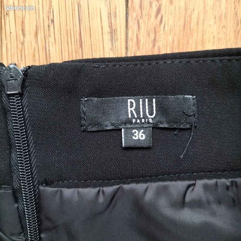 Jupe Bleue Neuve Jacqueline Riu - Taille 2, Style Classique Et Intemporel