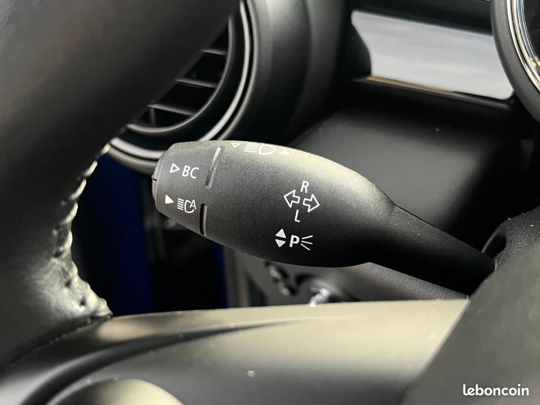 Mini 3 portes HATCH F56 LCI Cooper 136CH BVA7 Edition Greenwich - Faible KM* Suivi Mini* CarPlay (image 20)