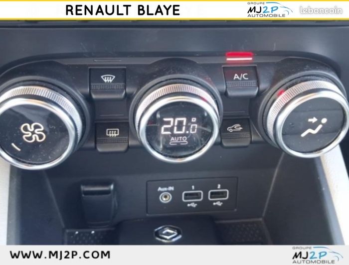 Renault Captur 1.6 E-Tech hybride rechargeable 160ch Initiale Paris -21 (image 13)