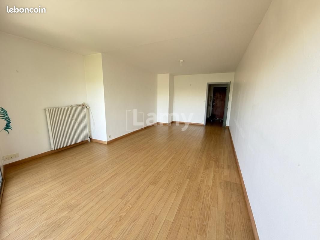 Appartement 2 pièces 57 m² · à Montargis · 57 m² · 580 €