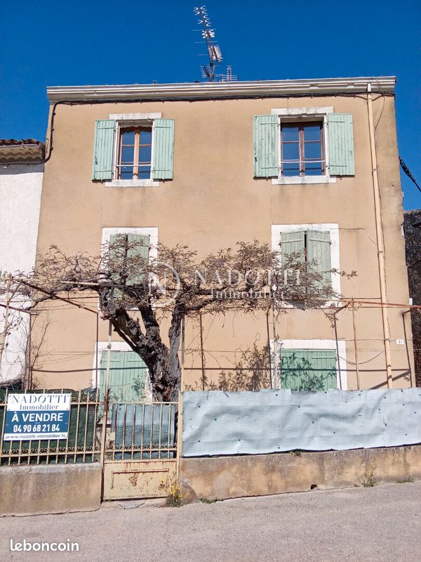 Appartement 3 pièces 54 m² · à Lauris · 54 m² · 99 000 €