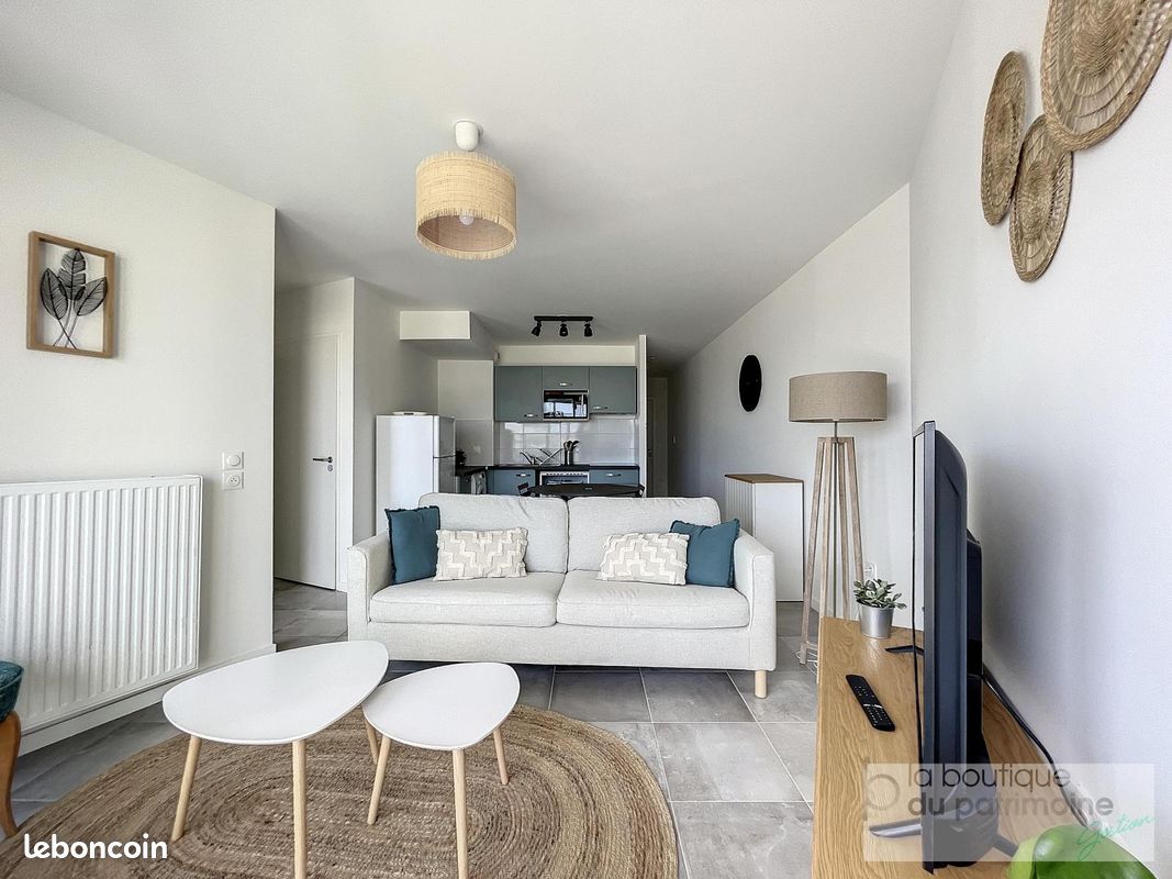 Appartement 2 pièces 43 m² · à Bordeaux · 43 m² · 888 €