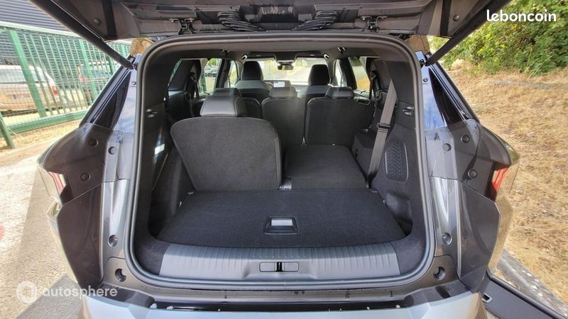 Peugeot 5008 Hybrid 145ch GT e-DCS6 (image 26)