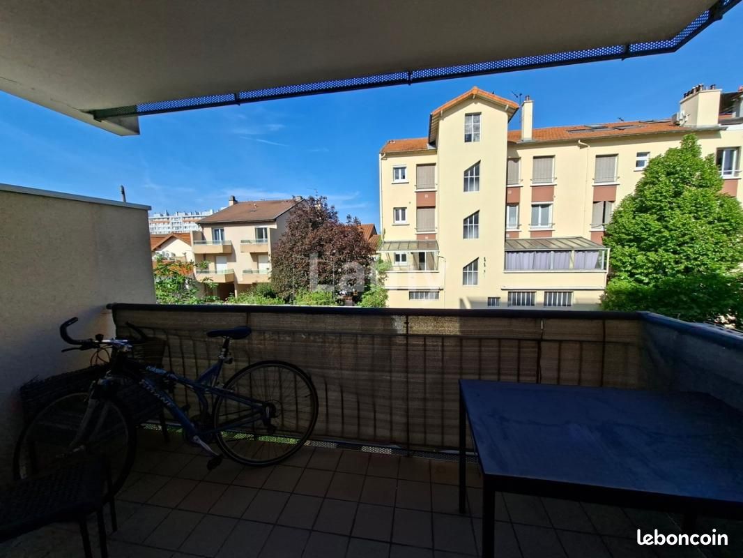 Appartement 2 pièces 45 m² · à Clermont-Ferrand · 45 m² · 565 €/mois