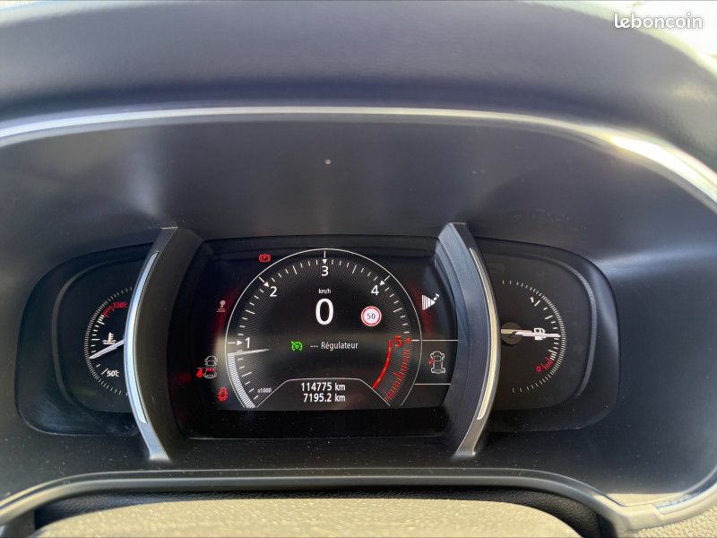 Renault MEGANE IV ESTATE 1.5 BLUE DCI 115CH BUSINESS - 20 (image 13)