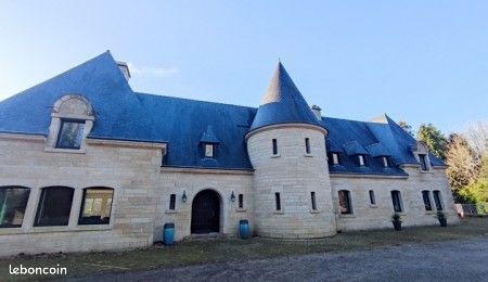 Maison 10 pièces 456 m²