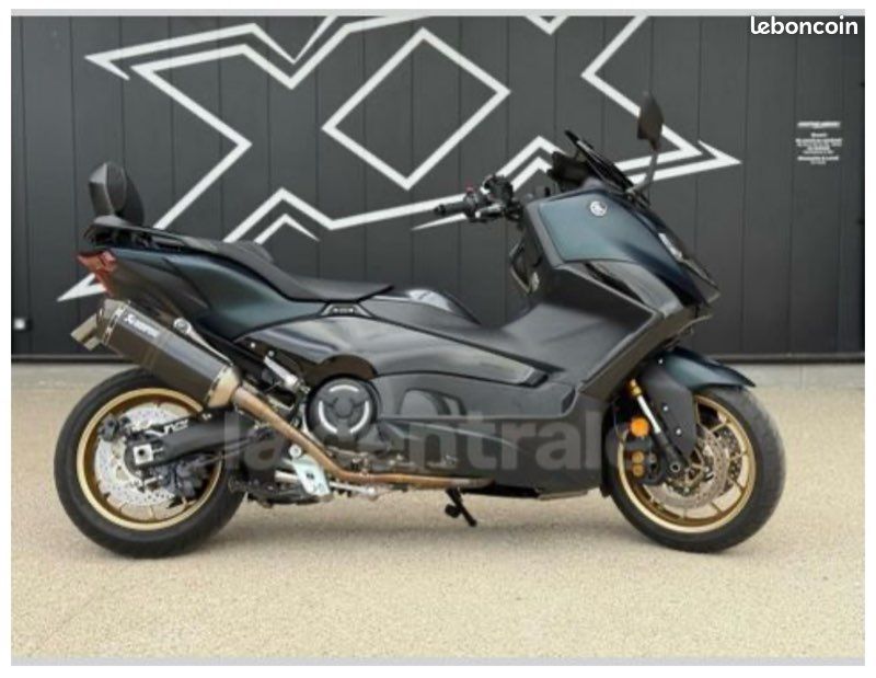 Yamaha T Max 560 Tech Max (image 1)